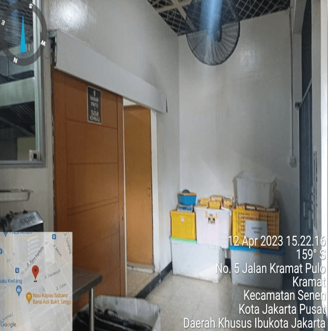 Miliki Segera! Ruko Dengan Lokasi Strategis Dan Ramai - Foto 3